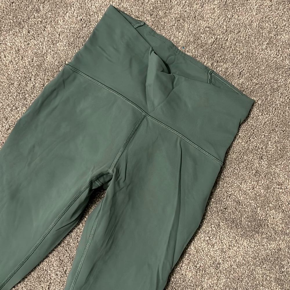Lululemon Wunder Under Everlux 7/8